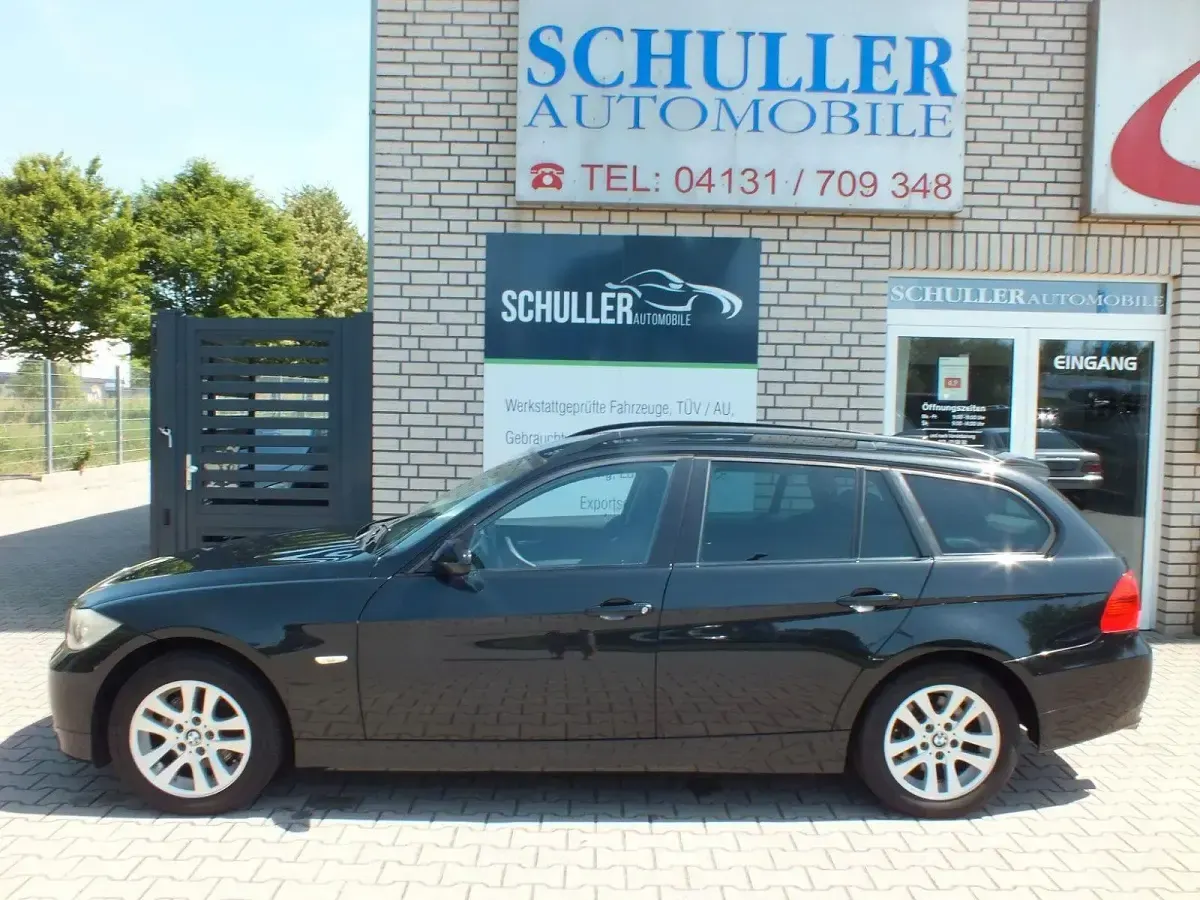 Gebraucht BMW 320 170 PS (125 kW) 2008 Schwarz Kombi