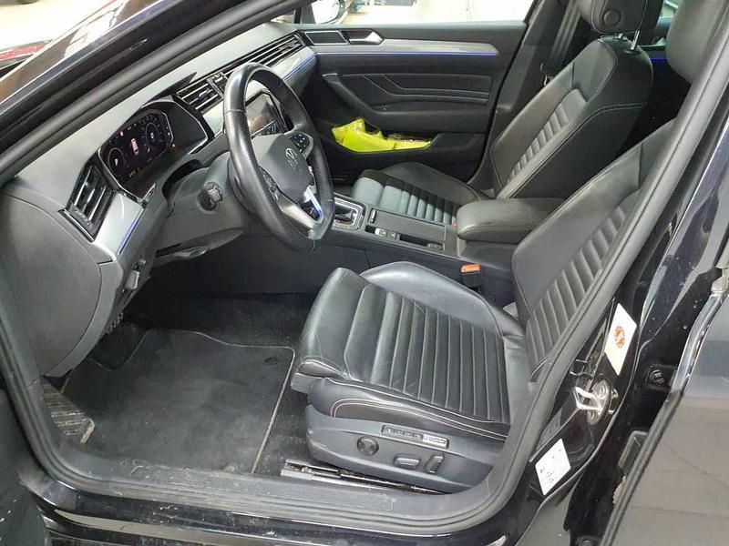 Gebraucht VW Passat GTE 156 PS (114 kW) 2022 Deep black perleffekt Kombi