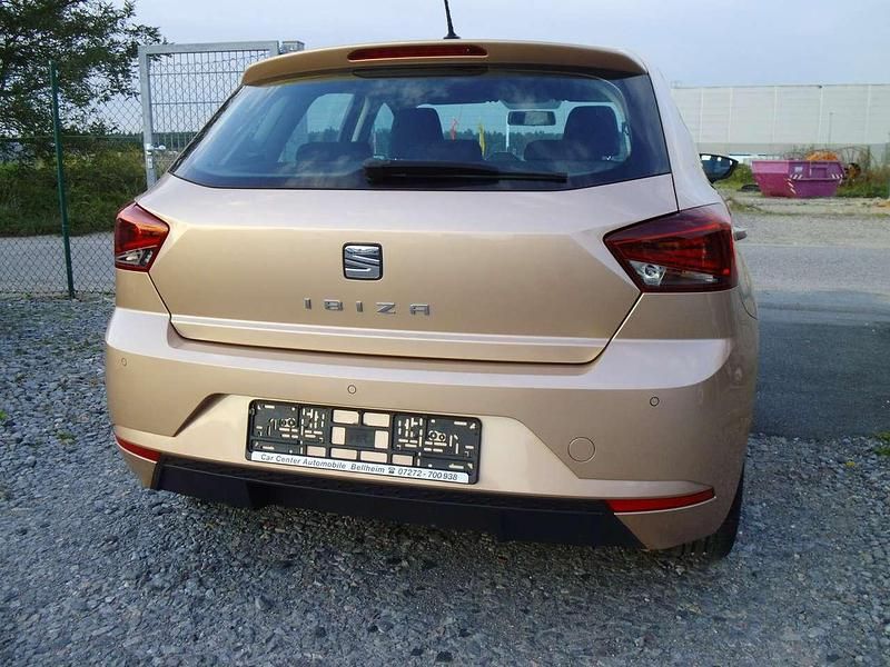 Gebraucht Seat Ibiza Style 95 PS (69 kW) 2018 Violett Kleinwagen