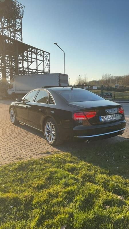 Gebraucht 2013 Audi A8 Limousine | 26.499 € (Etwas zu teuer) - Bild 1/4