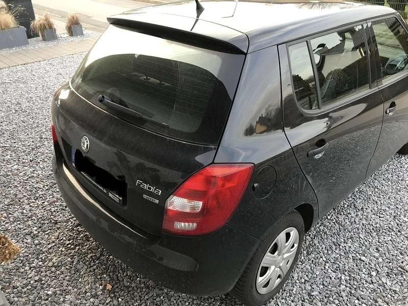 Gebraucht Skoda Fabia 60 PS (44 kW) 2012 Limousine