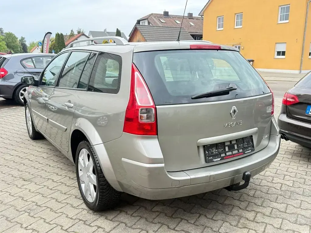 Używany Renault Mégane II 135 KM (99 kW) 2007 Sedan/Limuzyna