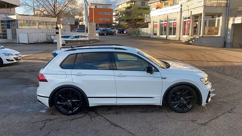 Weiß Gebraucht 2020 VW Tiguan Style SUV | 27.499 € (Superpreis) - Bild 1/4