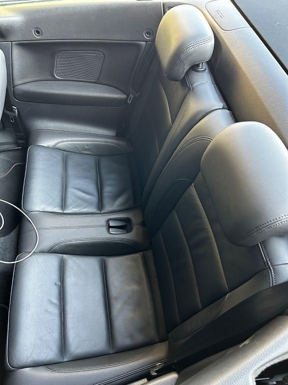 Gebraucht VW Golf Cabriolet 160 PS (117 kW) 2012 Schwarz Cabrio