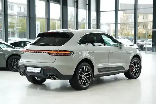 Gebraucht Porsche Macan S Sport 381 PS (280 kW) 2022 Racetrackgrey SUV