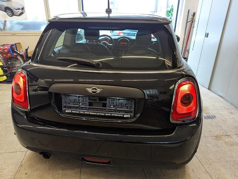 Gebraucht Mini ONE 75 PS (55 kW) 2015 Schwarz Kleinwagen