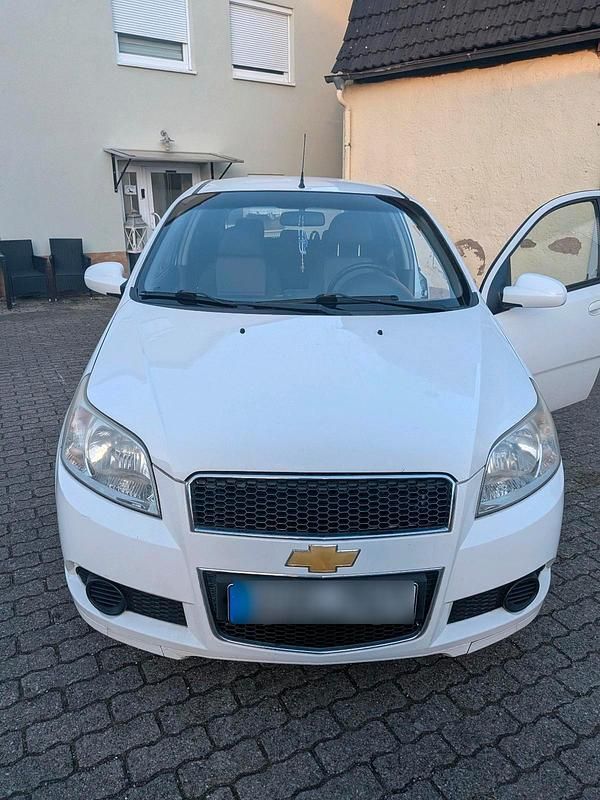 Gebraucht Chevrolet Aveo 85 PS (62 kW) 2008 Weiß Kleinwagen