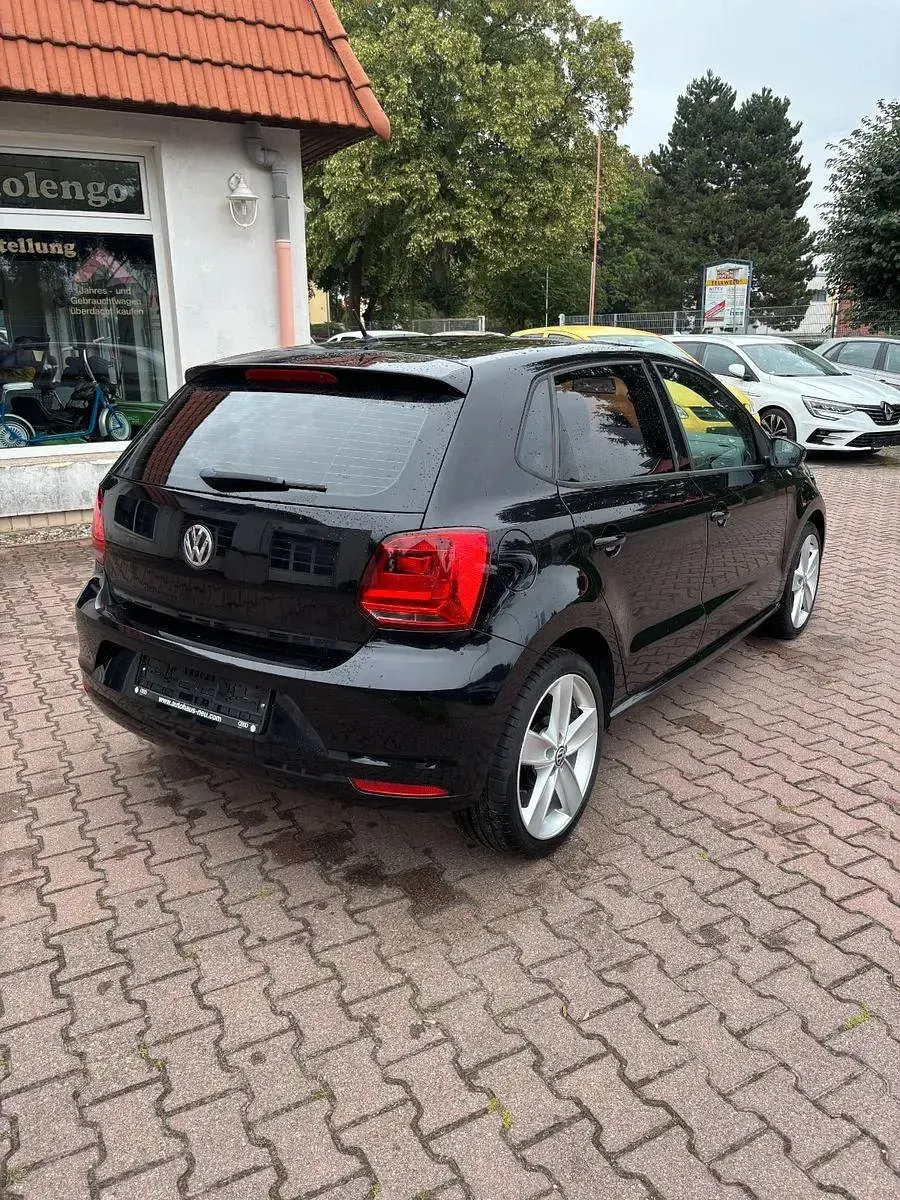 Gebraucht VW Polo Trendline 60 PS (44 kW) 2016 Schwarz Kleinwagen