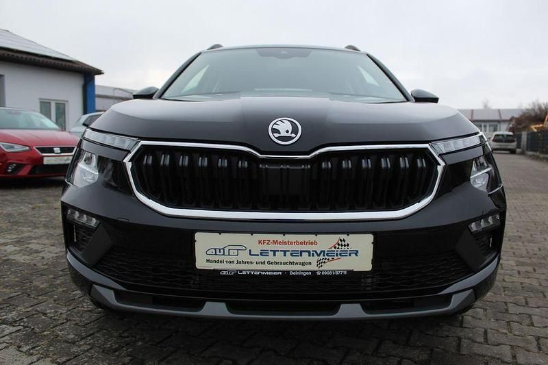 Neu Skoda Kamiq Selection 150 PS (110 kW) 2025 Schwarz SUV