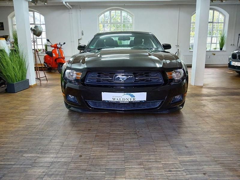 Gebraucht Ford Mustang 309 PS (227 kW) 2012 Schwarz