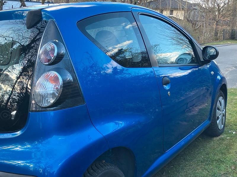 Gebraucht Citroën C1 68 PS (50 kW) 2010 Blau Kleinwagen