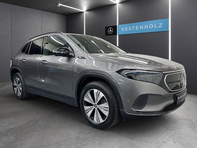 Gebraucht Mercedes EQA250 Night 139 kW (190 PS) 2022 Grau SUV