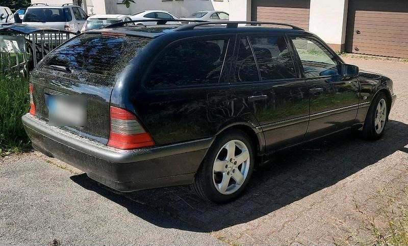Schwarz Gebraucht 1998 Mercedes C280 Kombi | 3.000 € - Bild 1/4