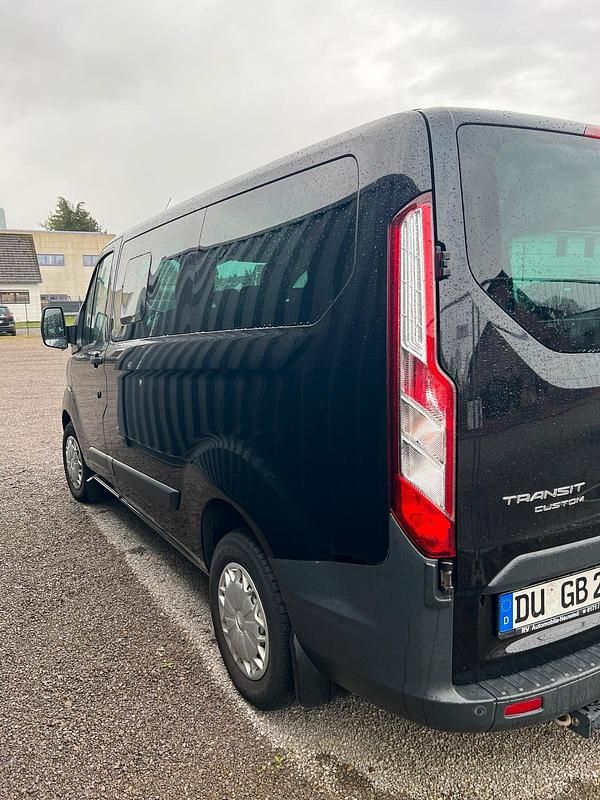 Gebraucht Ford Transit Custom 125 PS (91 kW) 2014 Schwarz Van / Kleinbus