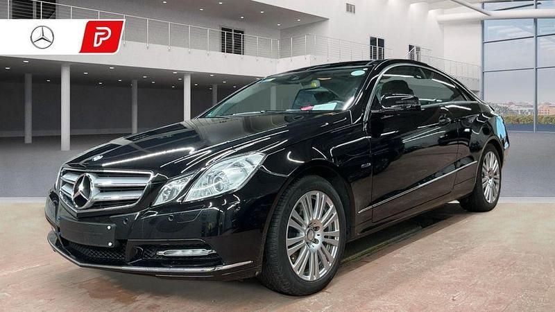 Gebraucht Mercedes E300 252 PS (185 kW) 2012 Schwarz Coupé