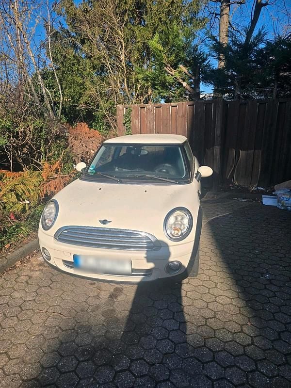Gebraucht Mini Cooper 75 PS (55 kW) 2010 Weiß Kleinwagen
