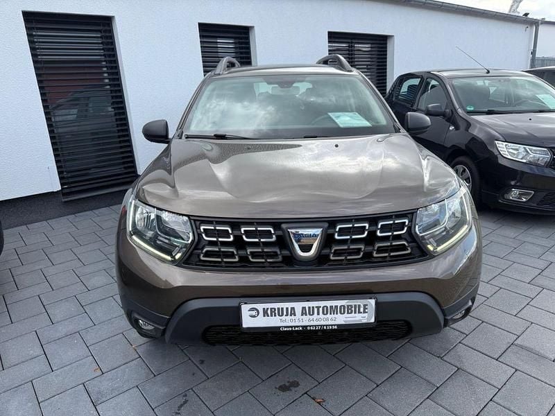 Braun Gebraucht 2018 Dacia Duster Comfort SUV | 10.995 € (Fairer Preis) - Bild 1/4