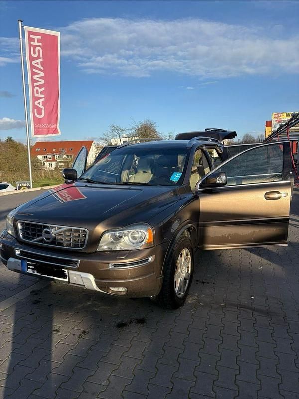 Second-hand Volvo XC90 Momentum 200 CP (147 kW) 2012 Maro SUV