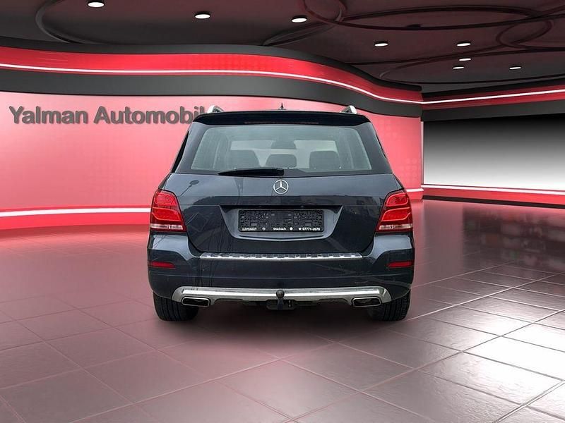 Gebraucht Mercedes GLK250 204 PS (150 kW) 2013 Grau SUV