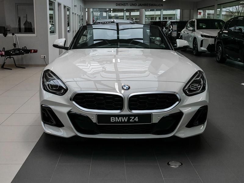 Neu BMW Z4 Performance 197 PS (144 kW) 2025 Weiß Cabrio