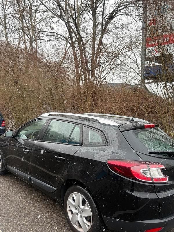 Gebraucht Renault Mégane GrandTour 101 PS (74 kW) 2012 Schwarz Kombi