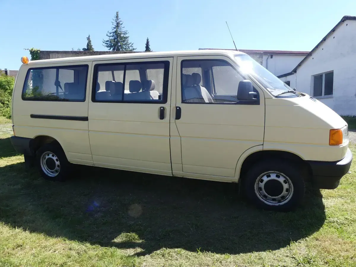 Gebraucht VW T4 110 PS (80 kW) 1994 Beige Van