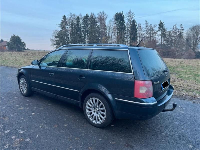 Gebraucht VW Passat Exclusive 136 PS (100 kW) 2005 Blau Kombi