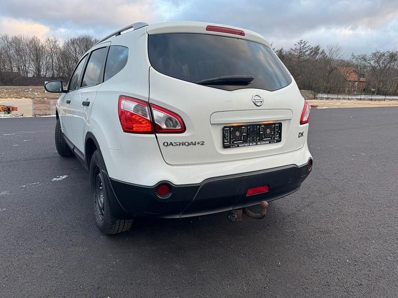 Gebraucht Nissan Qashqai +2 Acenta 117 PS (86 kW) 2013 Weiß SUV
