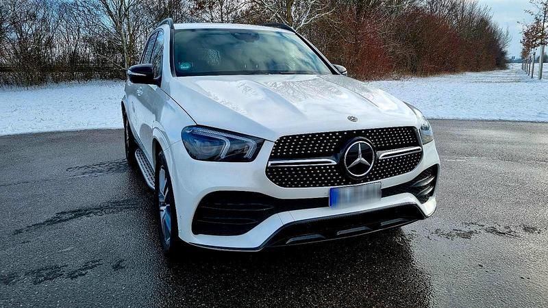 Weiß Gebraucht 2020 Mercedes GLE400 AMG line SUV | 42.999 € (Superpreis) - Bild 1/4