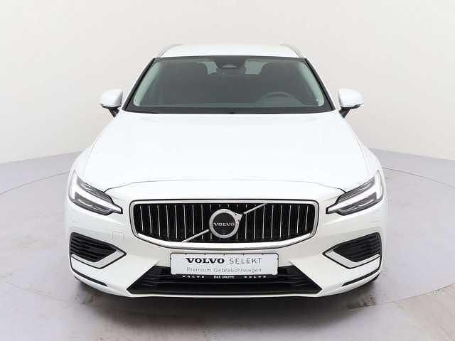 Gebraucht Volvo V60 257 PS (189 kW) 2025 Kombi