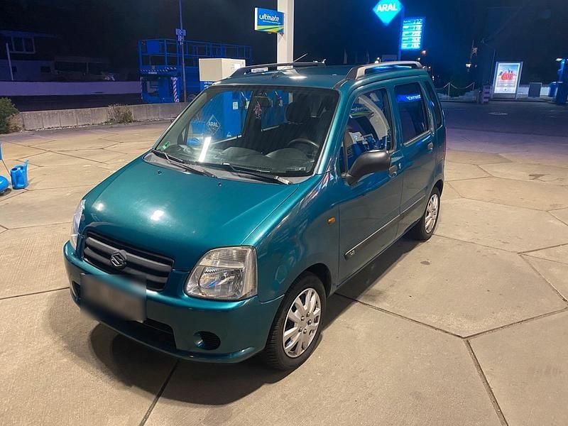 Grün Gebraucht 2004 Suzuki Wagon R+ Kombi | 1.250 € (Fairer Preis) - Bild 1/4