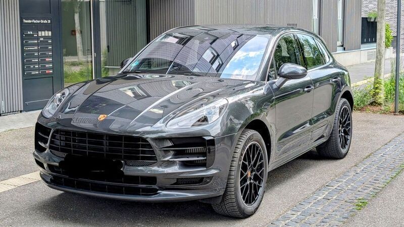 Grau Gebraucht 2019 Porsche Macan S SUV | 51.750 € (Guter Preis) - Bild 1/4
