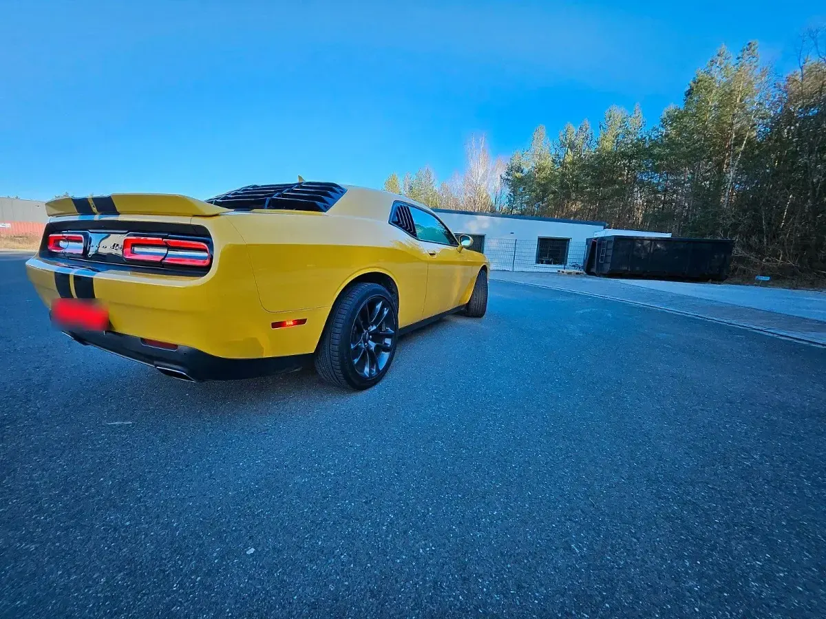 Gebraucht Dodge Challenger 307 PS (225 kW) 2017 Gelb Coupé