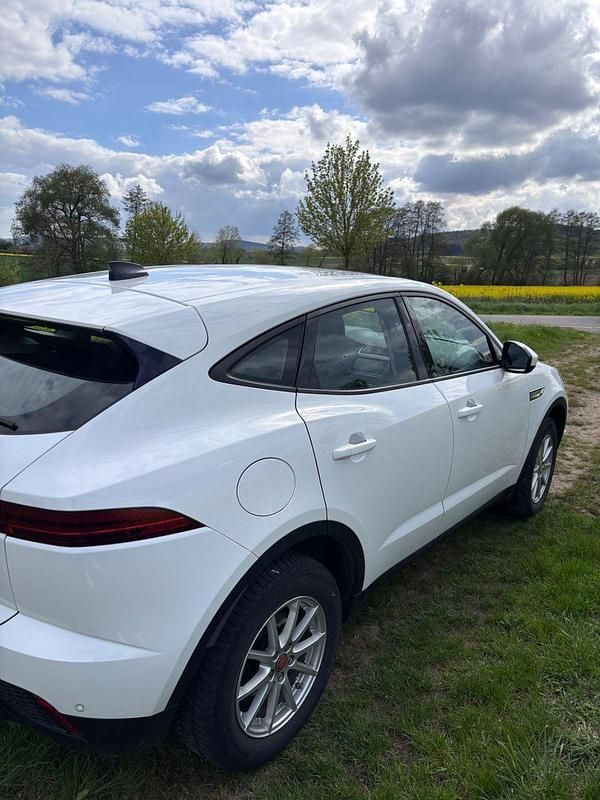 Usata Jaguar E-Pace 150 CV (110 kW) 2020 Bianco SUV