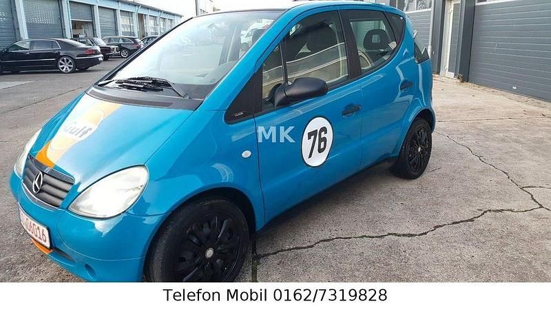 Gebraucht Mercedes A140 82 PS (60 kW) 2000 Blau Kleinwagen