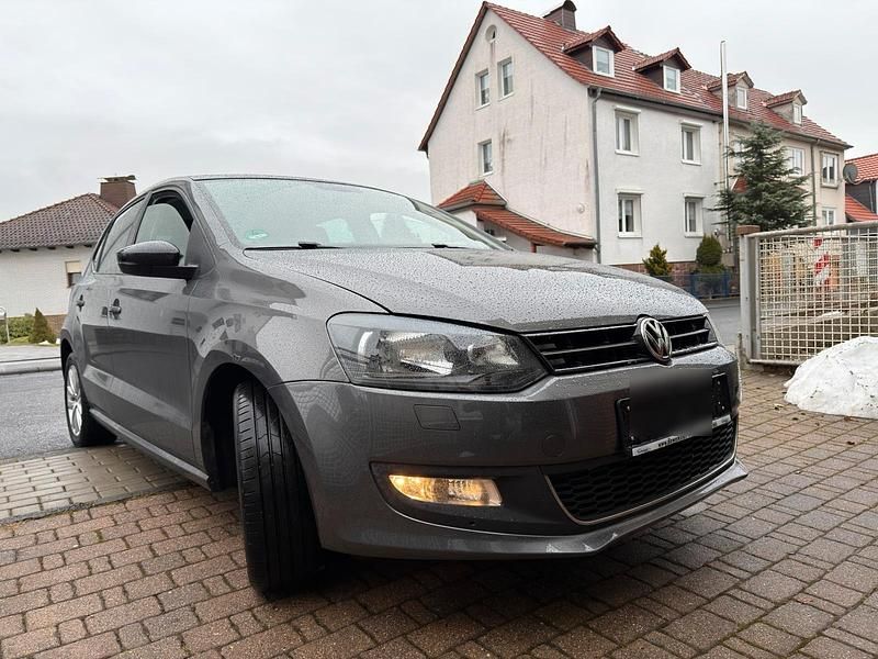 Gebraucht VW Polo Style 105 PS (77 kW) 2011 Grau Kleinwagen