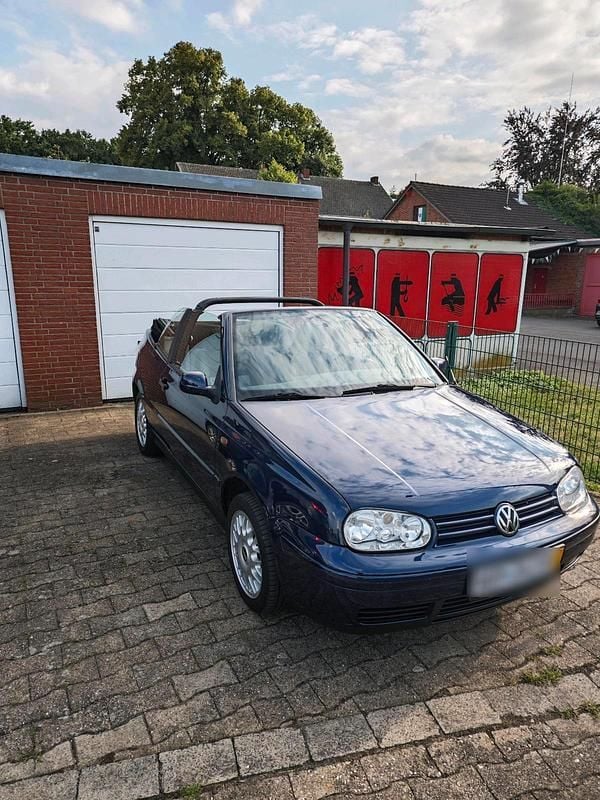Blau Gebraucht 1998 VW Golf Cabriolet Cabrio | 2.999 € (Teuer) - Bild 1/4