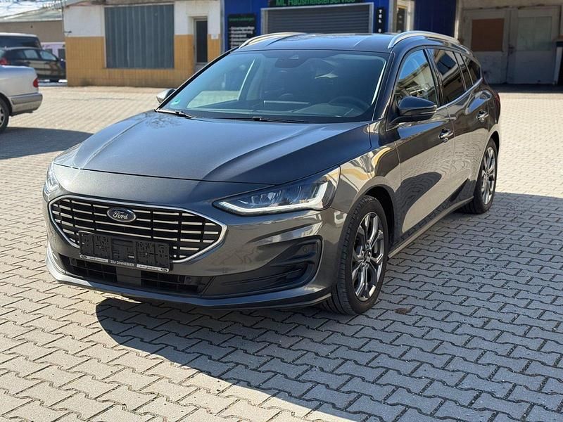 Gebraucht Ford Focus Titanium 155 PS (114 kW) 2022 Kombi