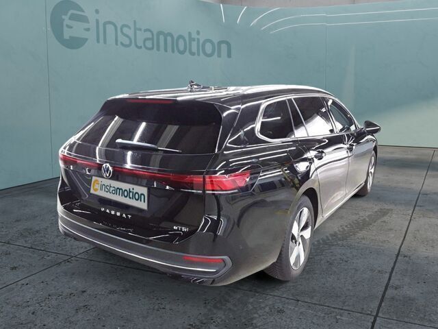 Gebraucht VW Passat IQ Drive 150 PS (110 kW) 2024 Schwarz Kombi