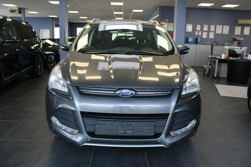 Grau Gebraucht 2013 Ford Kuga SUV | 8.980 € (Fairer Preis) - Bild 1/4