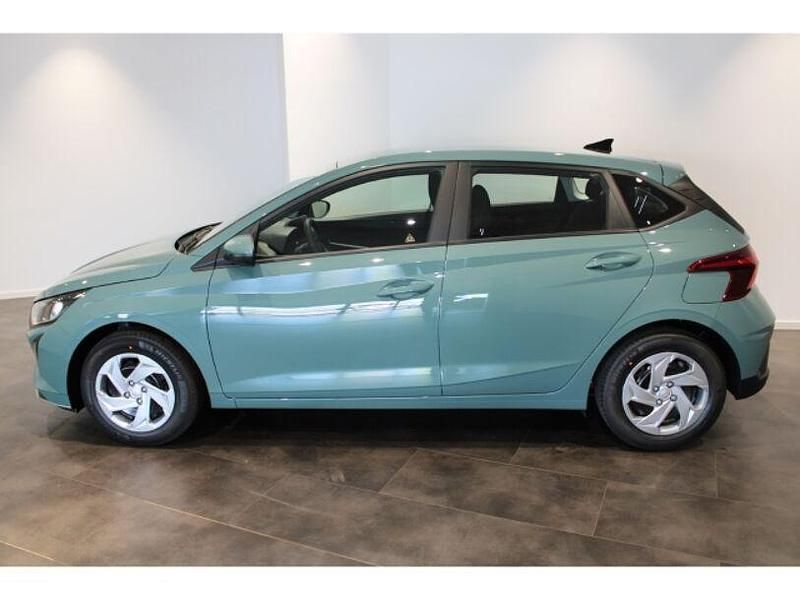 Neu Hyundai i20 Select 101 PS (74 kW) 2025 Gruen Limousine