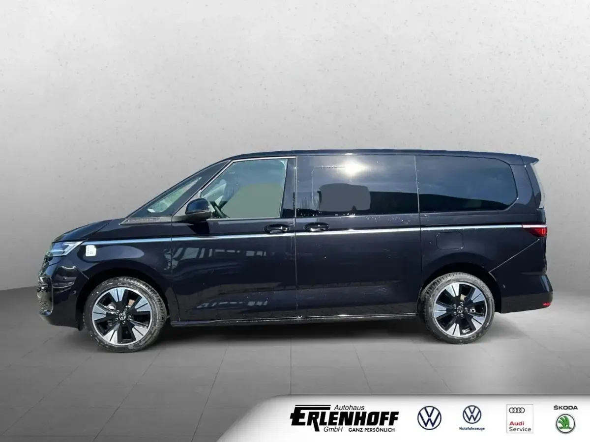 Second-hand VW Multivan Style 150 CP (110 kW) 2024 Monovolum