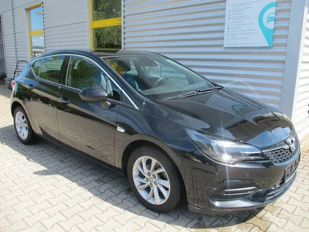 Gebraucht Opel Astra Elegance 131 PS (96 kW) 2020 Schwarz Limousine