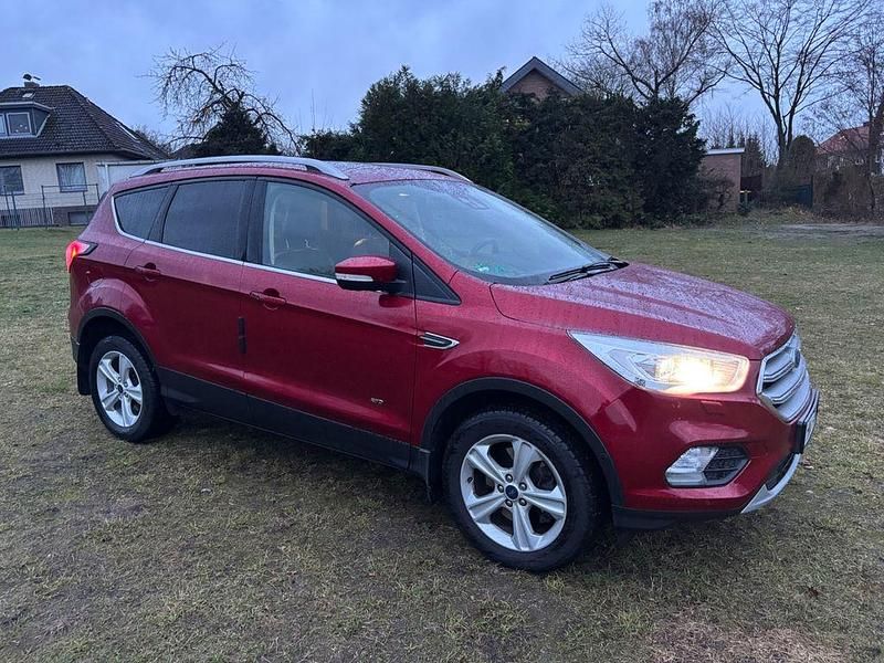 Gebraucht Ford Kuga ST 180 PS (132 kW) 2017 Rot SUV
