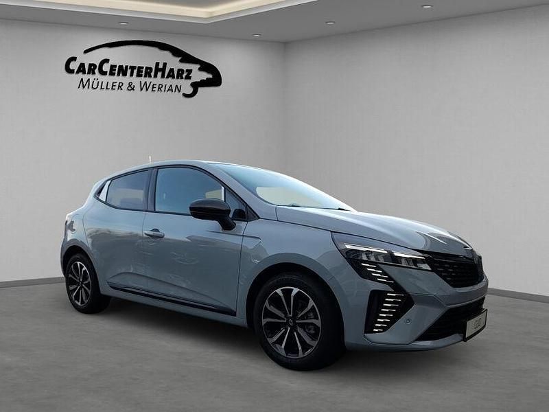 Neu Renault Clio V Techno 91 PS (66 kW) 2026 Grau Limousine