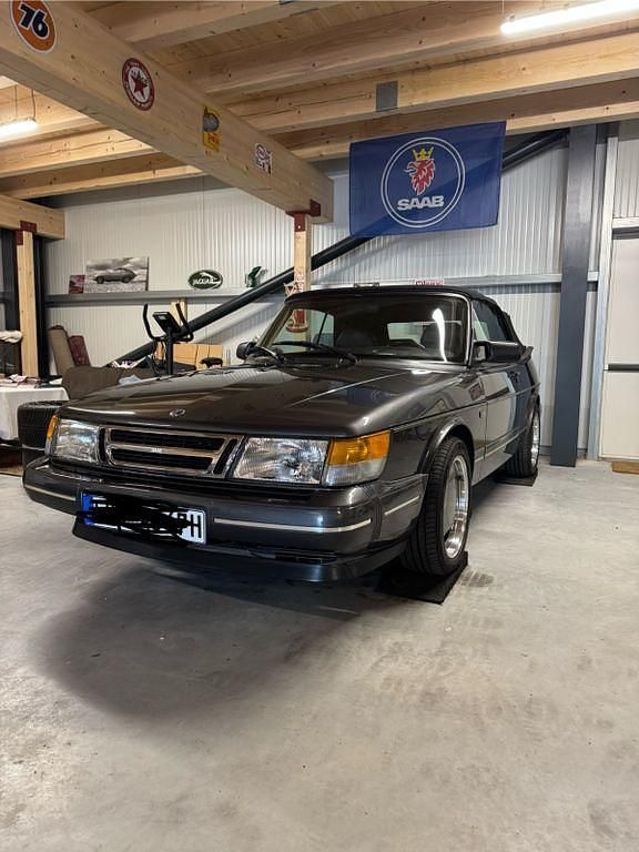 Grau Gebraucht 1989 Saab 900 Cabriolet Cabrio | 21.900 € - Bild 1/4