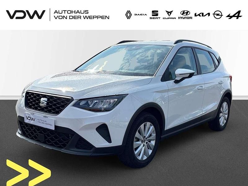 Weiß Gebraucht 2022 Seat Arona Style SUV | 18.390 € (Guter Preis) - Bild 1/4