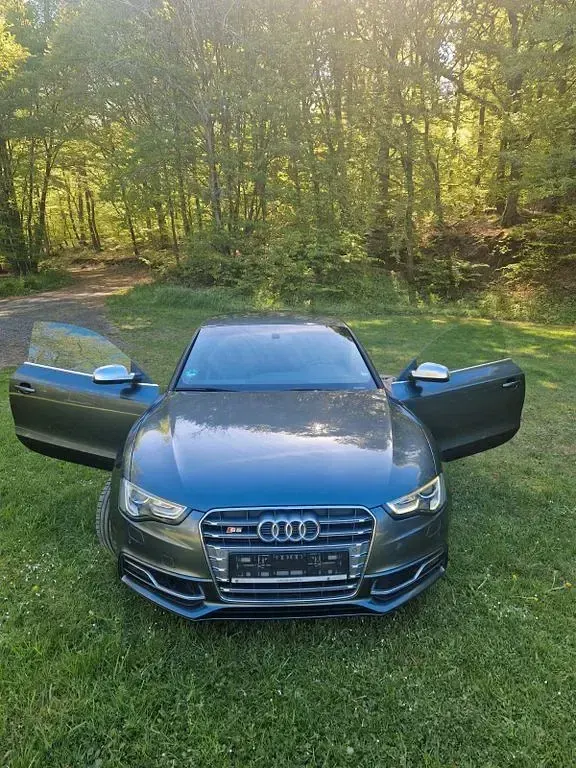 Gebraucht Audi S5 Sport 333 PS (244 kW) 2016 Grau Coupé