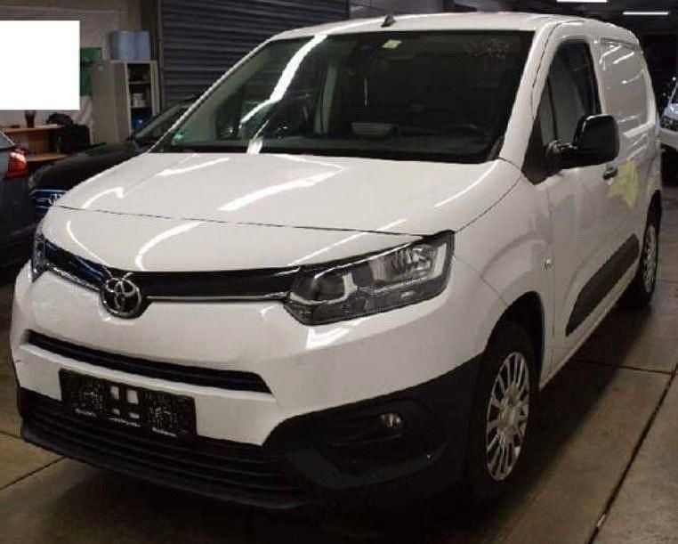 Gebraucht Toyota Proace City 102 PS (75 kW) 2023 Weiß Van / Kleinbus