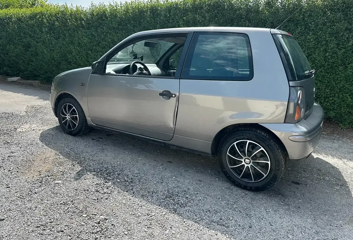 Gebraucht Seat Arosa 50 PS (36 kW) 2004 Grau Kleinwagen